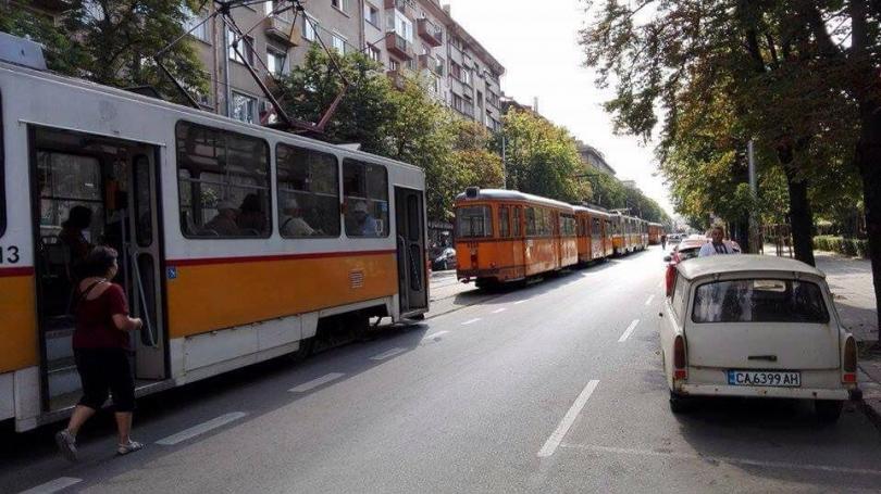 Жена е блъсната на пешеходна пътека в София
