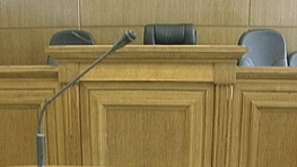 Съд остави в ареста петима от арестуваните 8 полицаи от Бяла Слатина