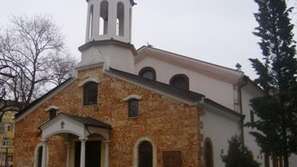 Пожар в неделното училището към арменската църква във Варна