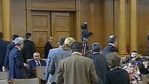 Мъмрят БСП и ДПС  в парламента