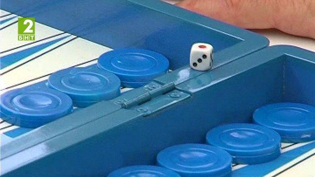 644-ма играха табла за рекорд на Гинес