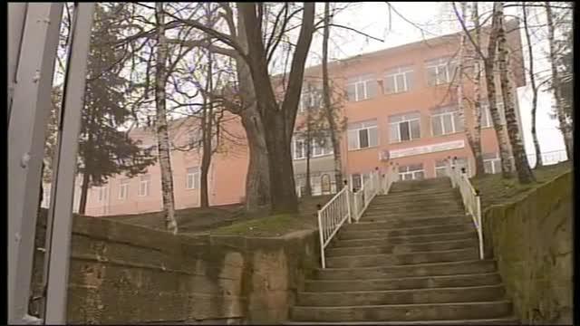 Без осмокласници в училището в село Скрът догодина