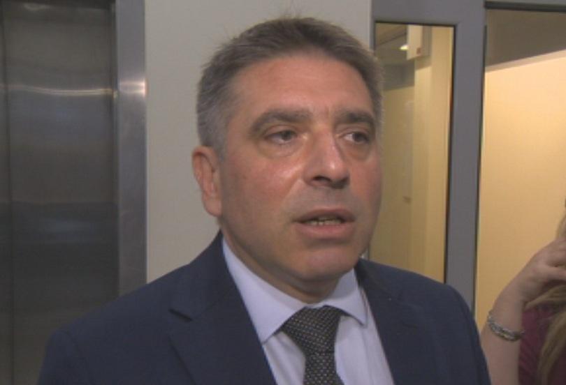 Правосъдният министър Данаил Кирилов ще подаде оставка ако до края