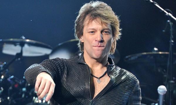 Бон Джоуви дари 1 млн. долара за пострадалите от Санди