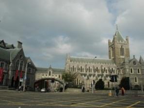 терорист неволя