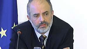 Мъже и жени да се пенсионират на една и съща възраст, предлага МТСП