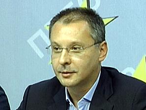 сергей станишев критикува закриването болници