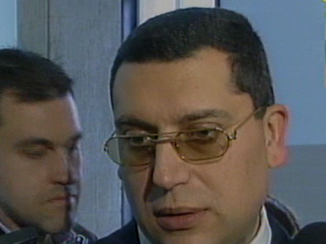 марио николов притискал свидетел делото сапард