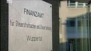 Купиха диска с откраднатите банкови данни от Швейцария