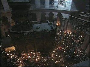 Слизане на Благодатния огън в църквата при Божи гроб - пряко предаване от Йерусалим