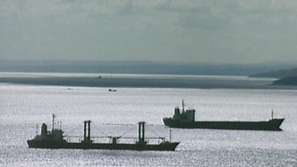 Корабът Ейшън глори въвлечен в морска битка?