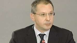 Станишев: Обвиненията за Водното огледало са абсурдни