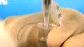 Създадоха първата изкуствена жива клетка