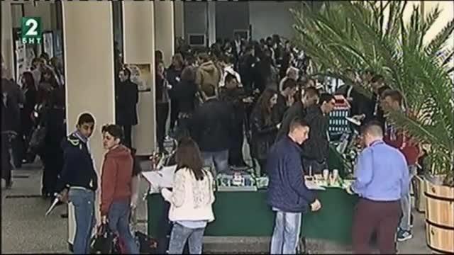 Ученици проектират бъдещето на енергетиката