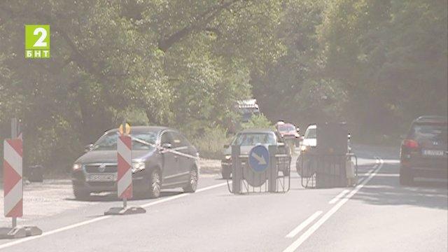Затруднен трафик в Кресненското дефиле