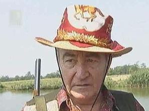 Почина писателят Дончо Цончев