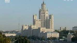 Евакуират близките на българските дипломати в Москва