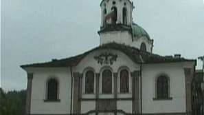 Ремонтират църква в Габрово