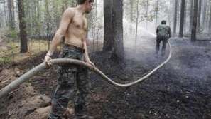 Американски специалисти пристигнаха в Москва в помощ на гасенето на пожарите