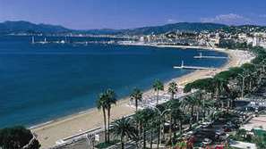 Румънски  банди ограбват туристи на френската Ривиера