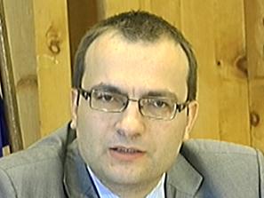 Десните критикуват икономическата политика