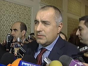 премиерът допусне грешка отстранява