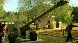 В Деня на мира - оръдие за децата