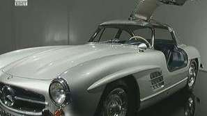 Ретро автосалон в Париж