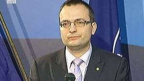 От СДС поискаха оставката на Мирослав Найденов