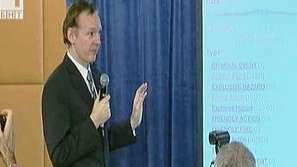 Асандж се предаде на полицията