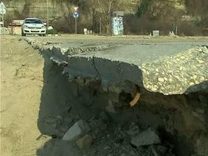 крайбрежната алея варна срутване