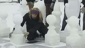 Гигантски шах от лед