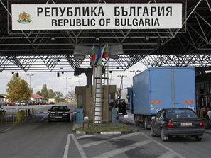 Продължава струпването на товарни автомобили на ГКПП Калотина