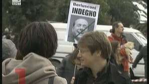 Жени срещу Берлускони