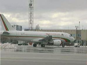 два самолета излетяха българите либия