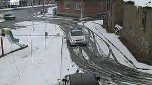 Полицейски патрули обикалят селата във Врачанско