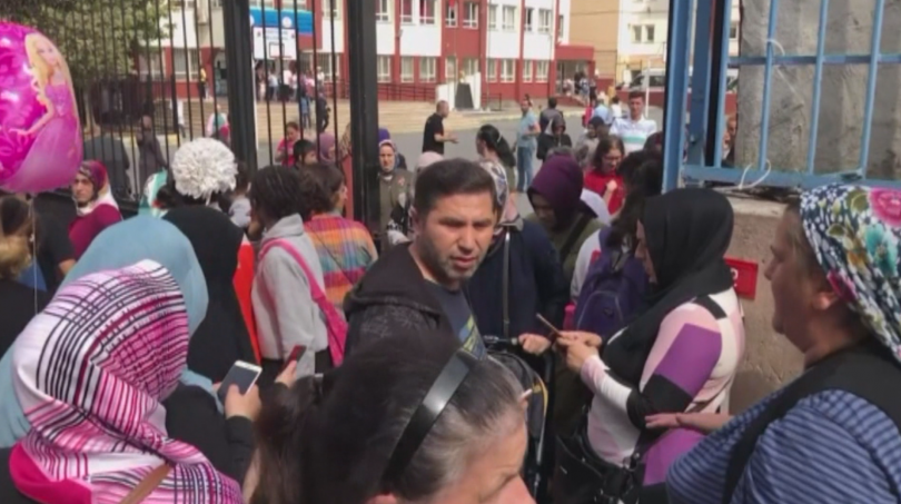 Двама загинали и десетки ранени след земетресението от 5 8 което