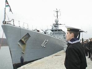 минният ловец цибър акостира варна