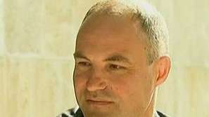 Как живее бащата на децата, отведени в Полша?