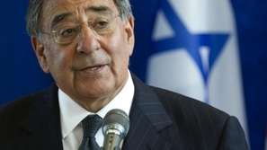 Леон Панета в Либия