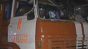 Изгоря покривът на сграда в София