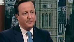 Камерън се заема с високите доходи на топ мениджърите