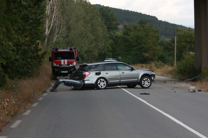 12 годишно момче загина при катастрофа на подбалканския път София Бургас в
