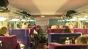 Блокирани пътници във влак-стрела