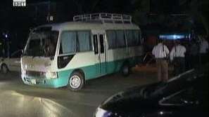 Пакистан депортира семейството на Осама бин Ладен в Саудитска Арабия