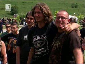 метъл фест летището