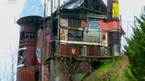 Зелена светлина: Замък от ненужни предмети