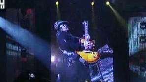 Слаш със звезда на Алеята на славата