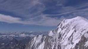 Лавина взе жертви във Франция