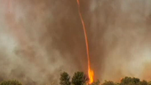 Огнено торнадо в Австралия